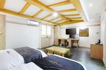 Hotel Butler Suwon Buitenkant foto